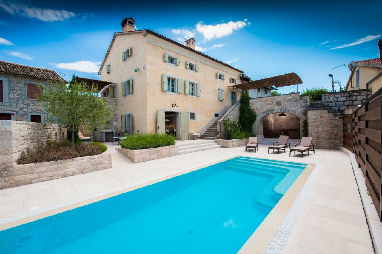 Villa Tona Višnjan Exteriér fotografie